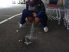 Hot Pissing on a scant day