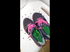 shoefettis's nikes pissed